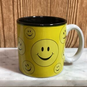 Vintage 2006 Burton + Burton Yellow Smiley Face Mug